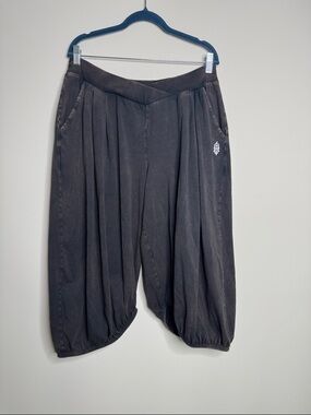 FP Movement by Free People Hot Shot Sashay Oversized  Athletic Pant Size Large